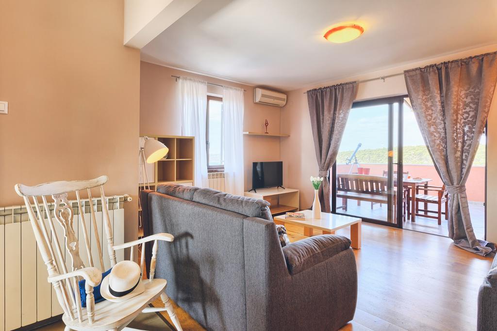 Dea Vista Amazing Sunsets Apartment Banjole Exterior photo